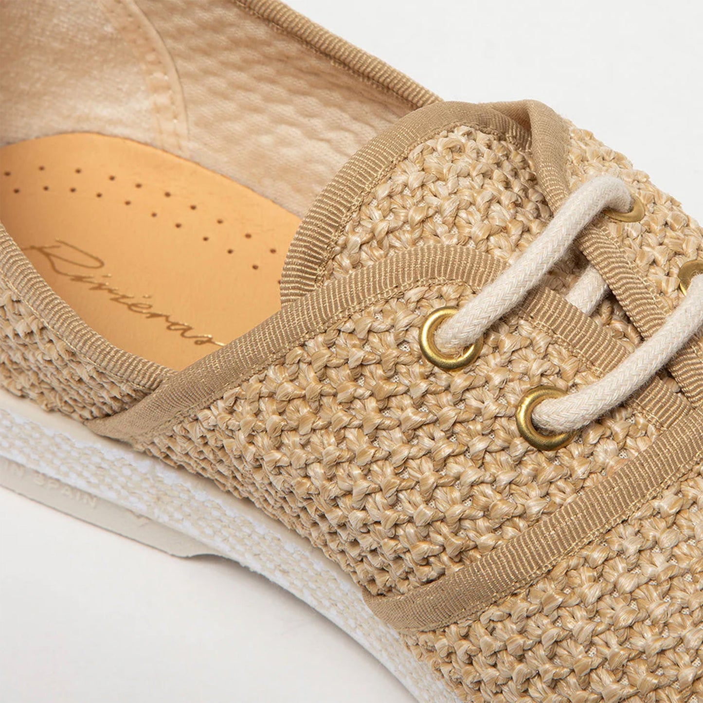 Laces Nudude beige
