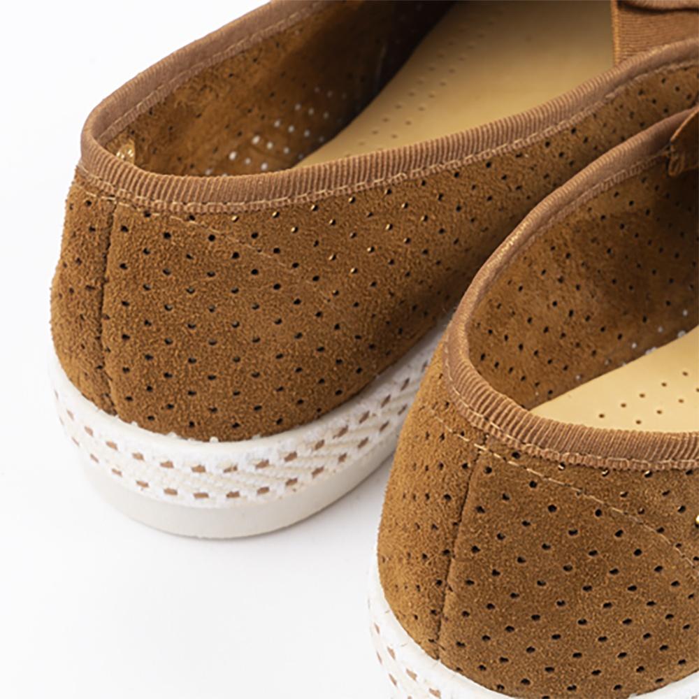 Classic Suede Brown