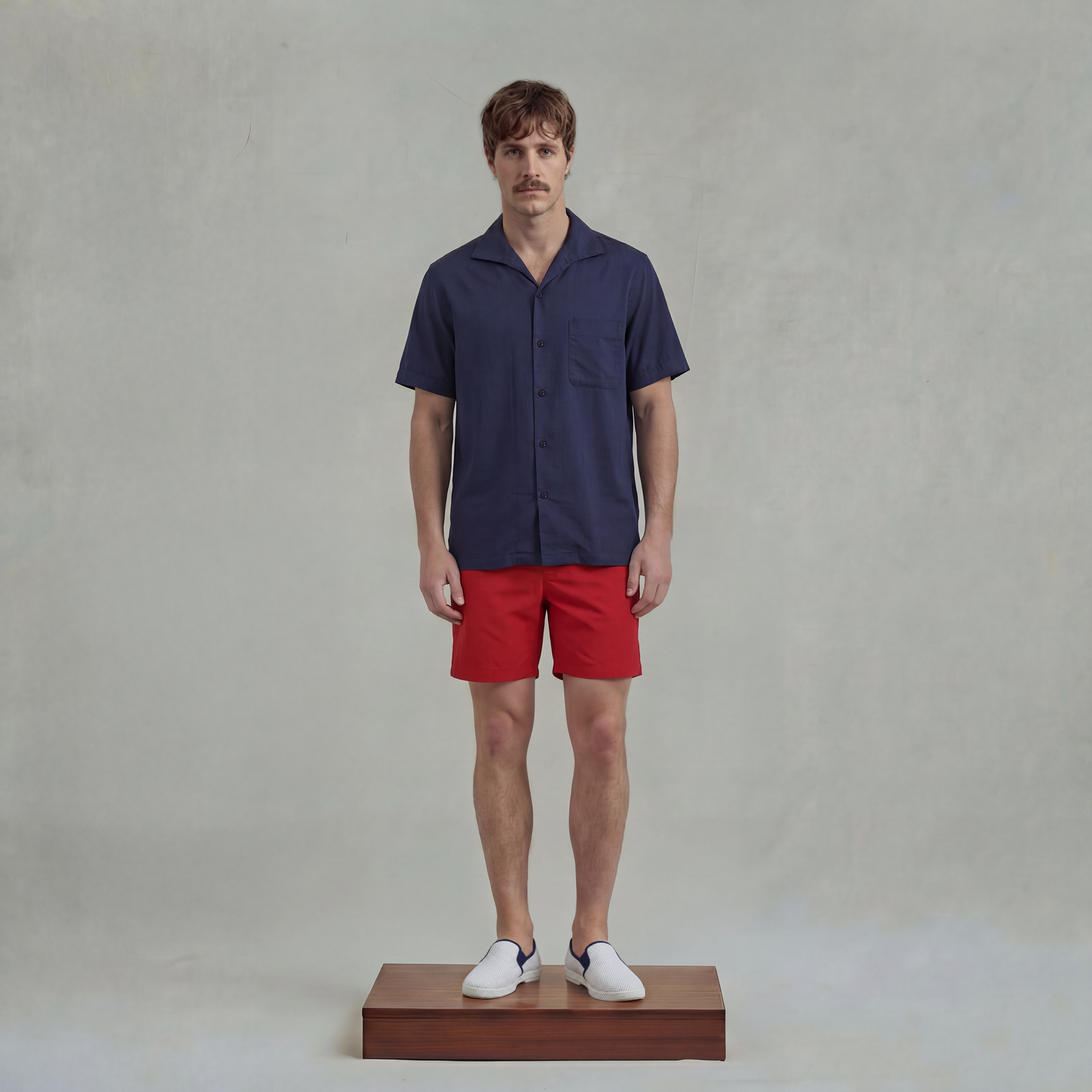 Short Sleeves Shirt in navy Tencel with Shark Collar and chest pocket