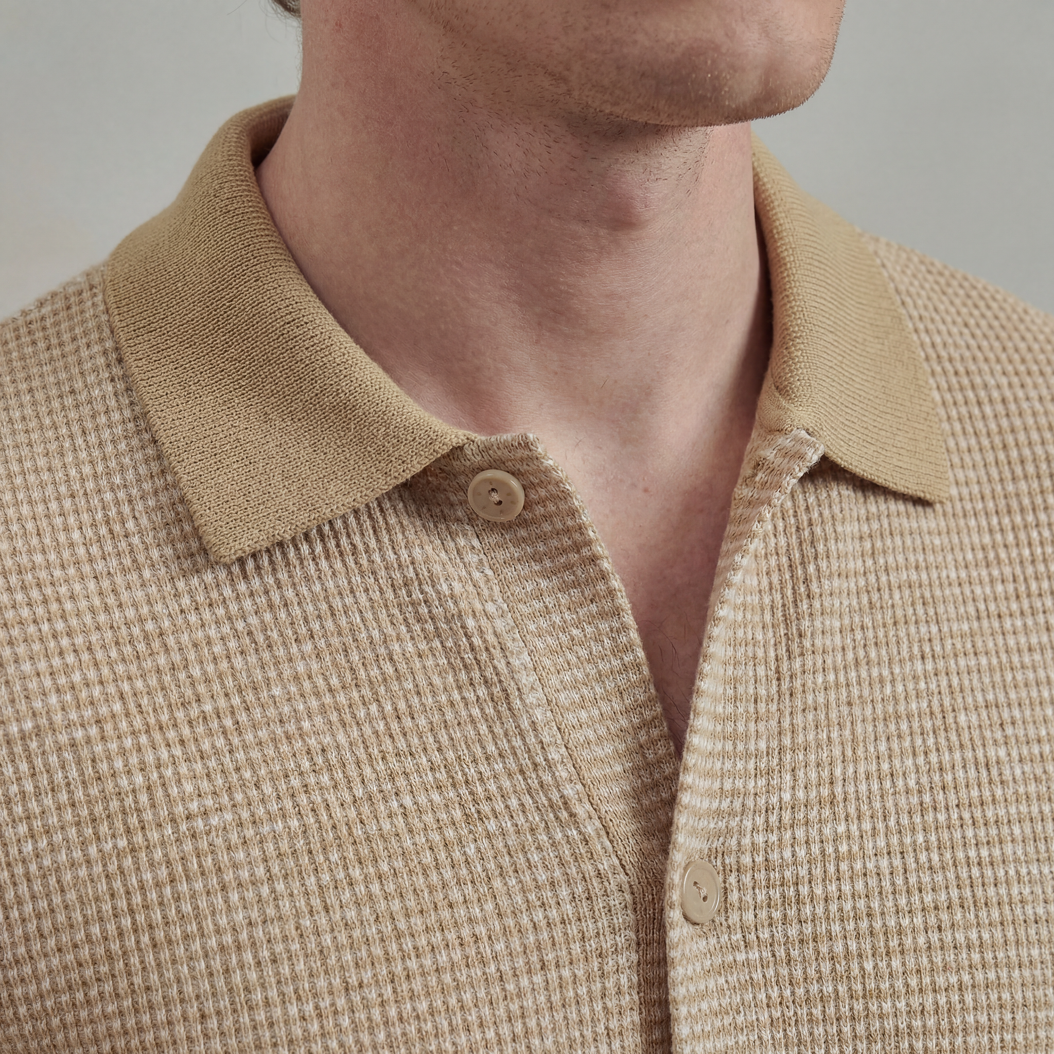 Short Sleeves Bicolor Honeycomb Shirt