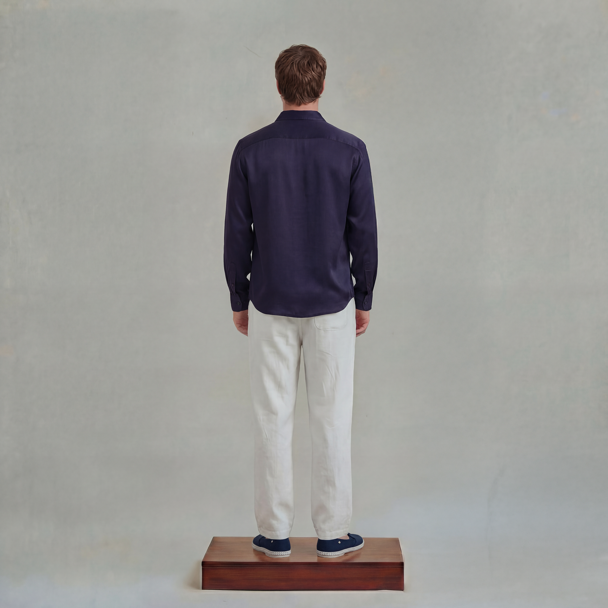 Long Sleeves Shirt in Tencel with chest pocket