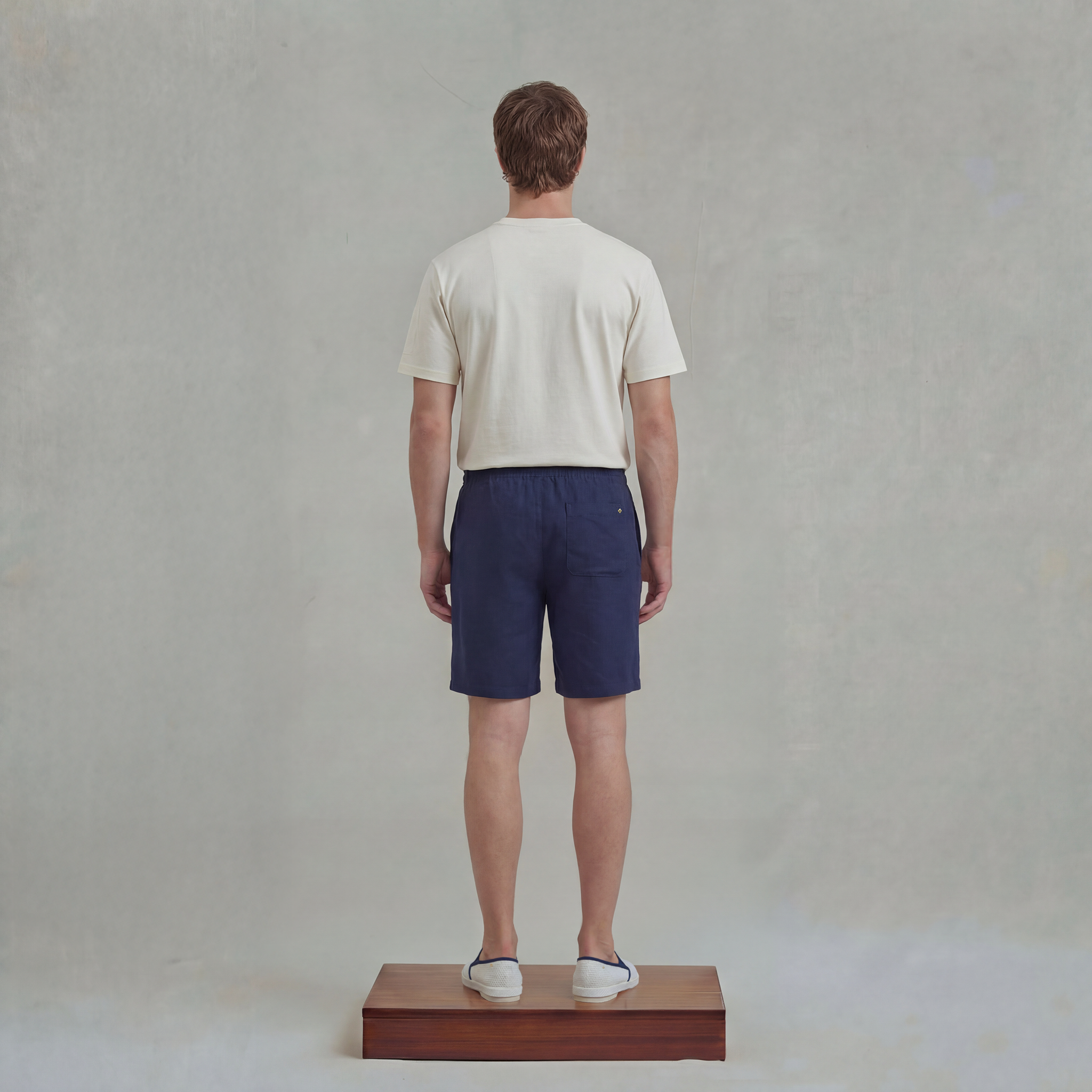 Navy linen shorts with Drawstring