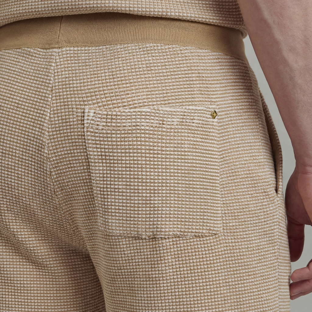 Short bicolore avec lien de serrage