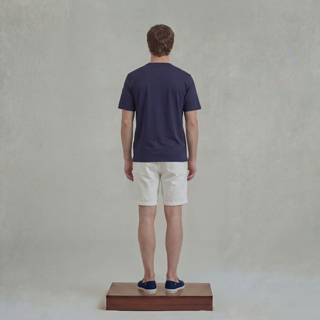 Navy t-shirt with sleeve pocket and chest embroidery