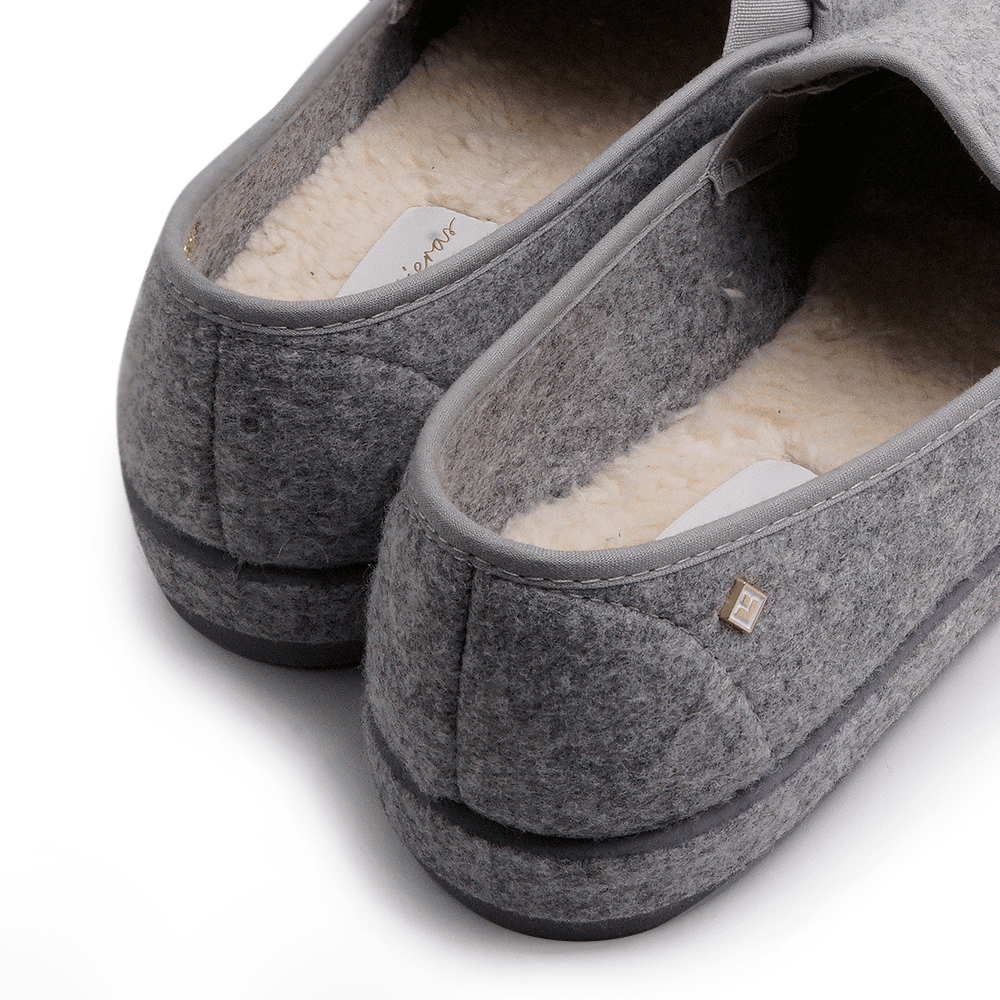 Classic Felt Mottled Grey