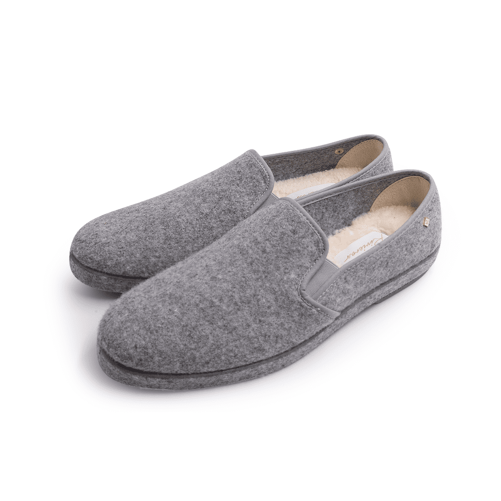 Classic Felt Mottled Grey